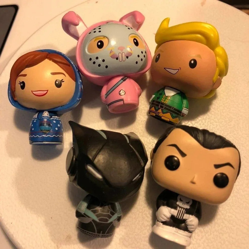 Funko pop and Fortnite mini figures 5 Pieces lot